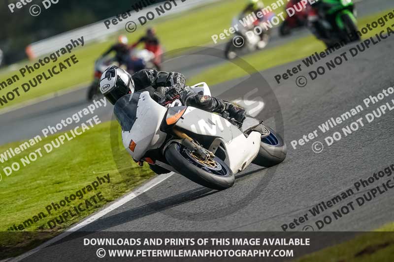 anglesey;brands hatch;cadwell park;croft;donington park;enduro digital images;event digital images;eventdigitalimages;mallory;no limits;oulton park;peter wileman photography;racing digital images;silverstone;snetterton;trackday digital images;trackday photos;vmcc banbury run;welsh 2 day enduro